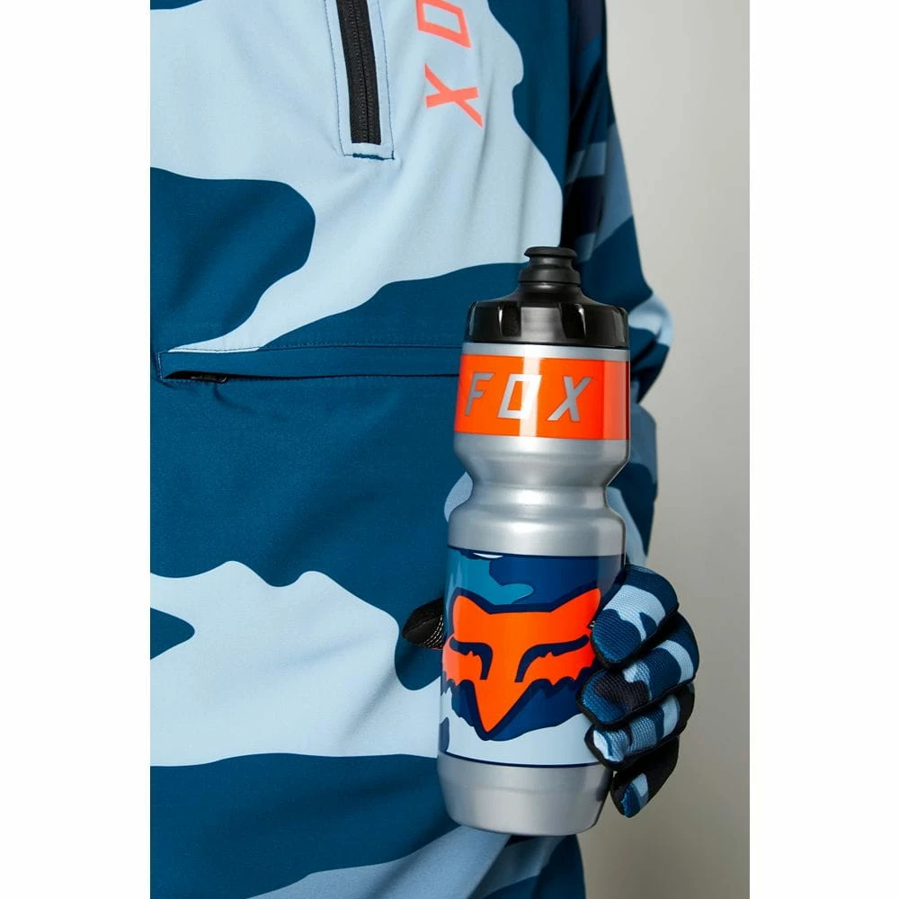 Fox Racing Purist Refuel - Bouteille à Boire 650ml - Bleu/Camo 2 Fox Racing Purist Refuel - Bouteille à Boire 650ml - Bleu/Camo – Image 2