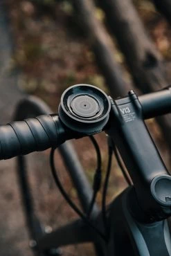 Fidlock VACUUM Handlebar Base - Noir -Porte vélos Soldes Magasin VB 0001A BLK fidlock VACUUM handelbarbase outdoor 01 scaled